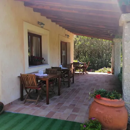Kır Evi Fioredda Aglientu